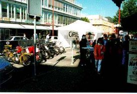 Mottorrad und Uhrenausstellung